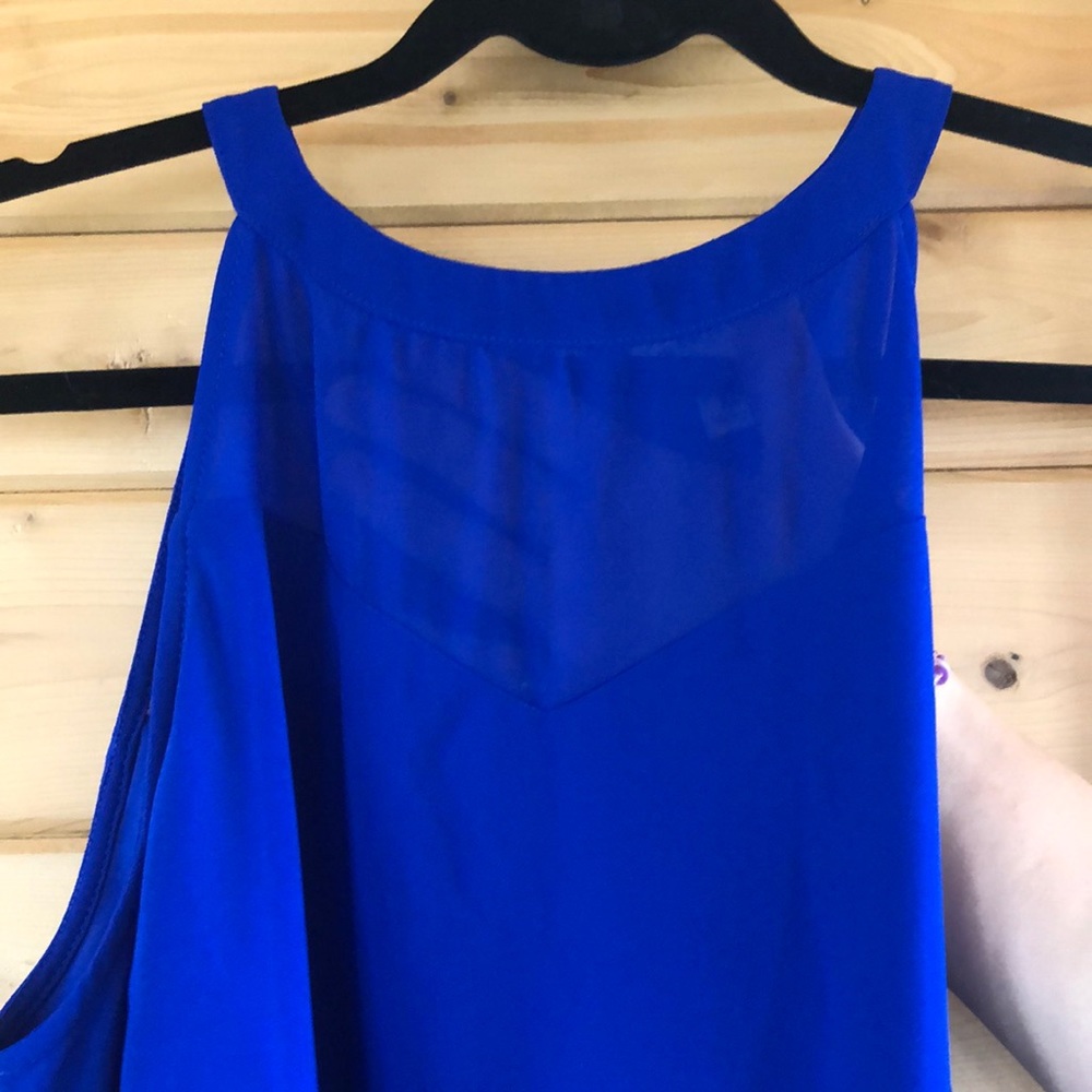 Royal blue high neck flowy top.